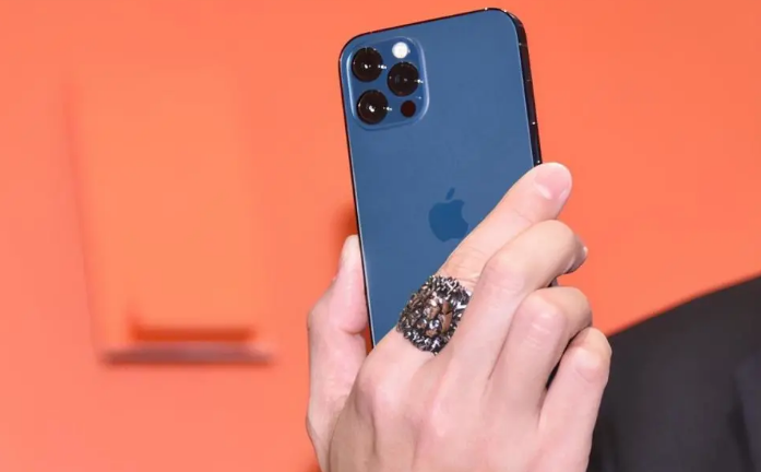 丰南苹果手机维修分享iPhone12系列重启方法教程 